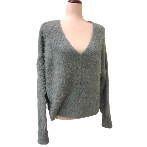 Free People Fuzzy Sweater Pullover Icing V Spring Dust Size XS Extra Small New - Picture 2 of 14